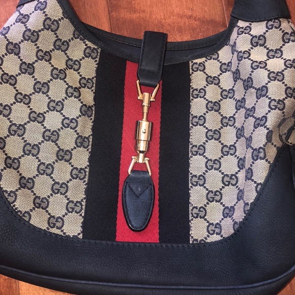 Gucci Leather Shoulder Bag- 277520 - Picture 2 of 8